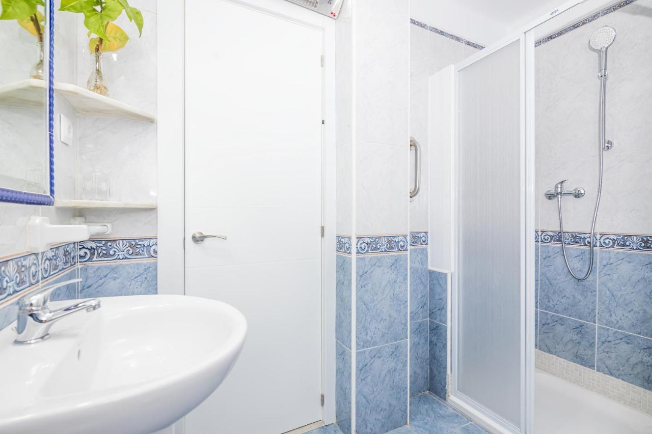 Ramirez De Madrid City Center Apartment Malaga Bagian luar foto